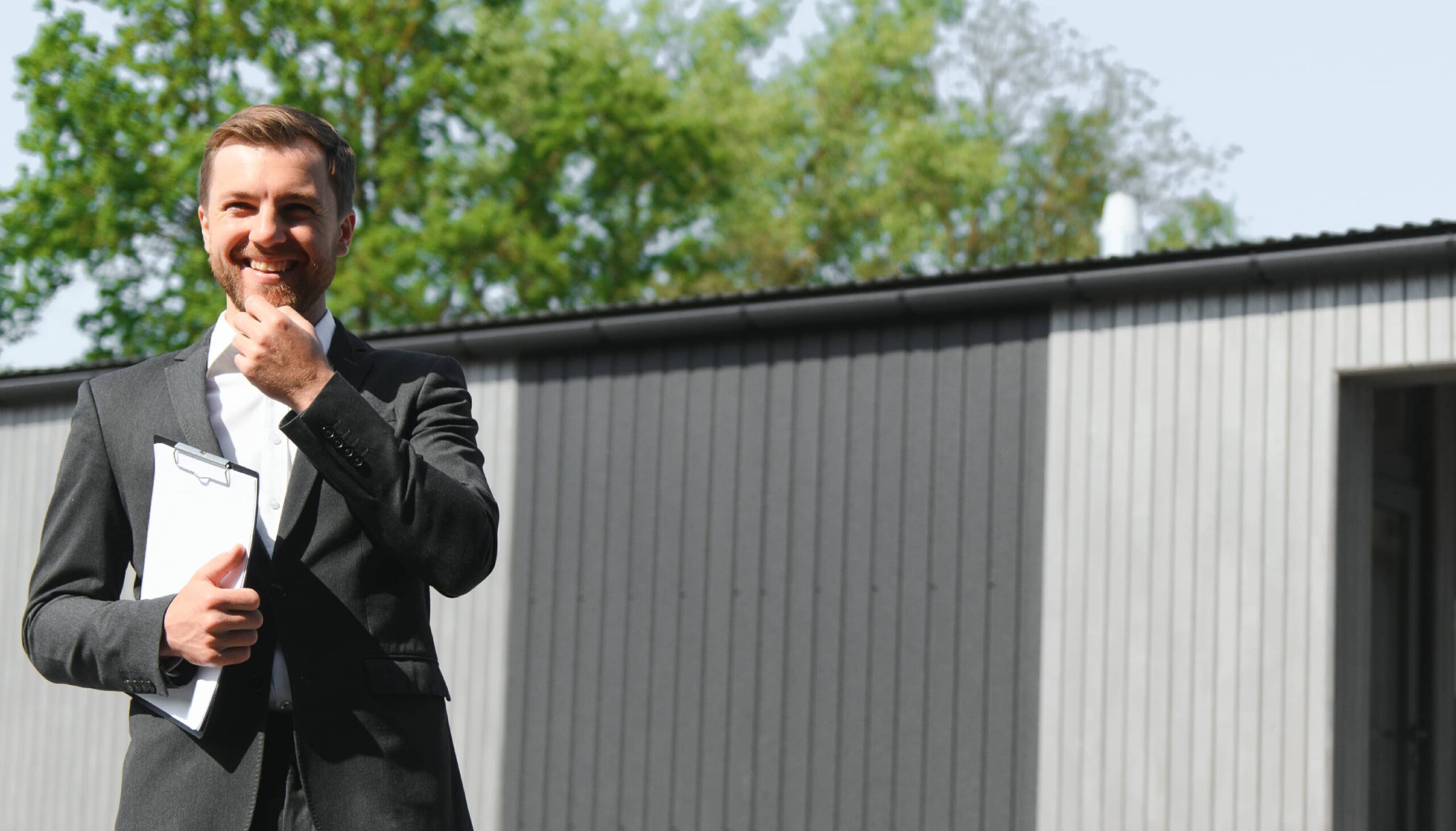 6 Ways To Use Storage Containers for Your Business